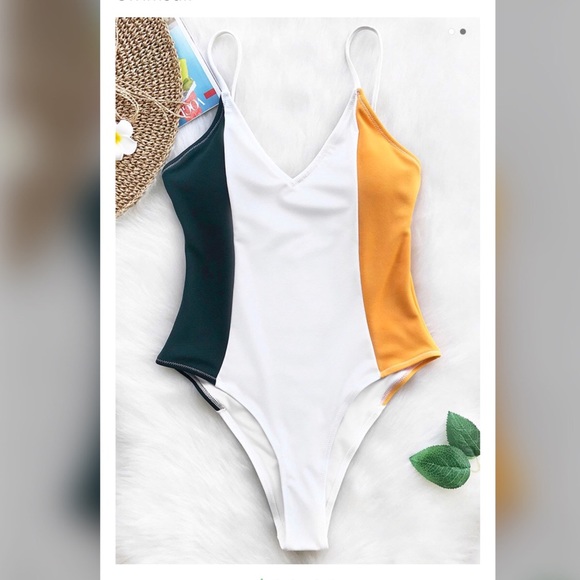 Cupshe Other - One piece